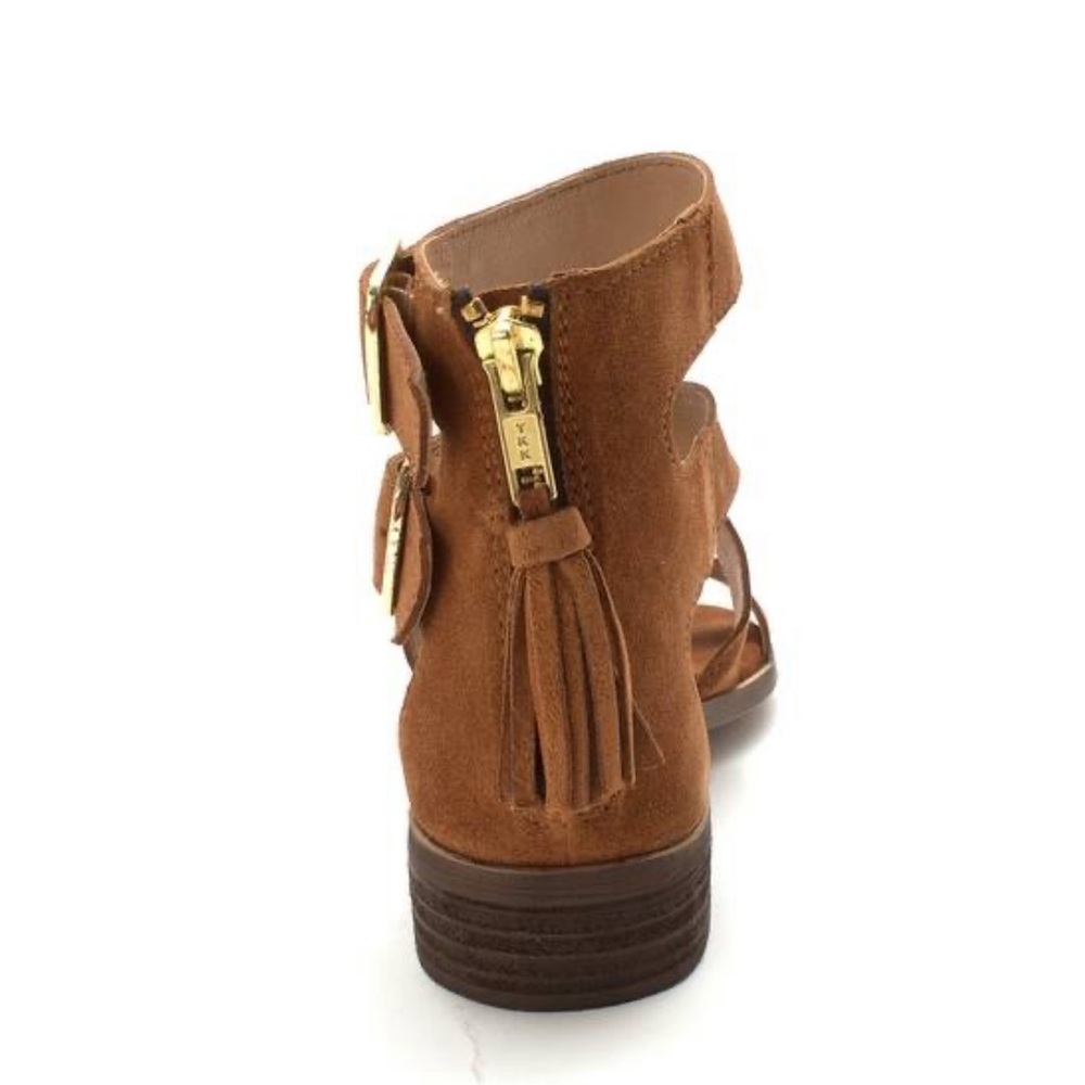NIB Cognac Strappy Kitten Heel Tassel Chic Sandal - Picture 2 of 2